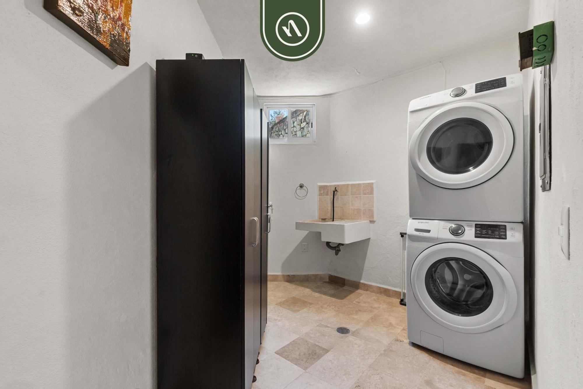Stunning 2 Bedroom - Oceanview Terrace - Downtown Puerto Vallarta