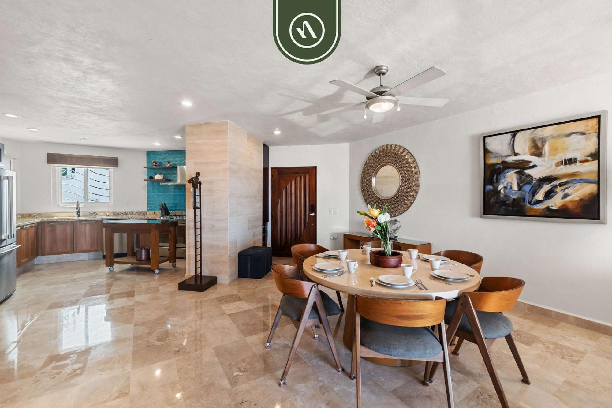 Stunning 2 Bedroom - Oceanview Terrace - Downtown Puerto Vallarta